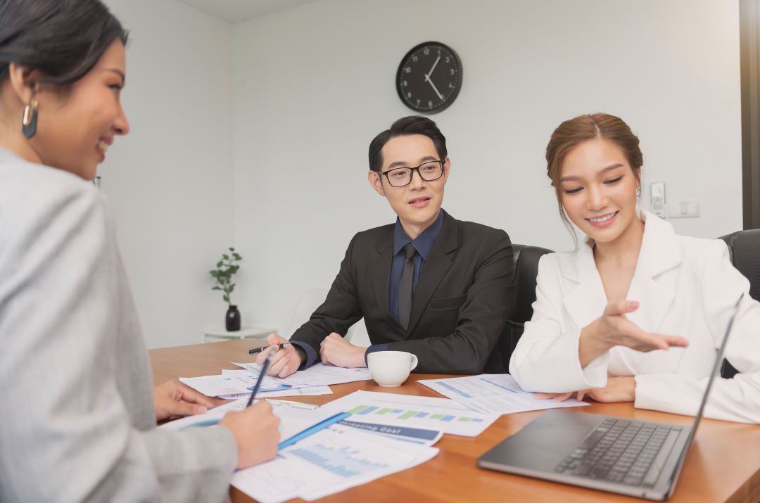 Cerita HRIS: Strategi Sukses dalam Penerapan HRMS di Perusahaan