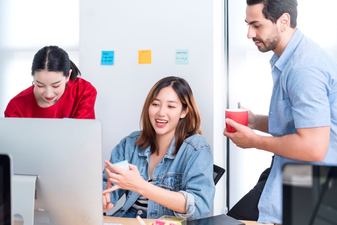Cerita HRIS: Tips Sukses Karyawan dalam Karir di Perusahaan Startup